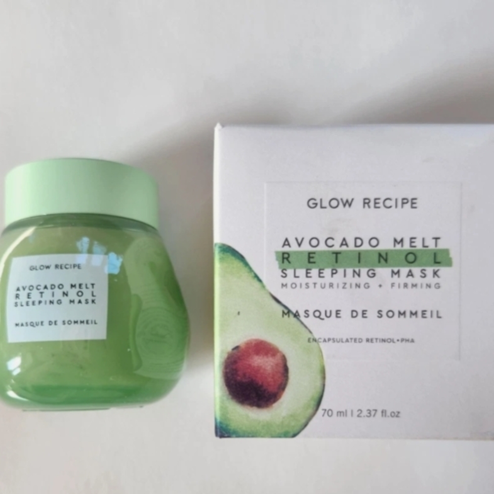 Glow Recipe Avocado Melt Retinol Mask in Green Jar